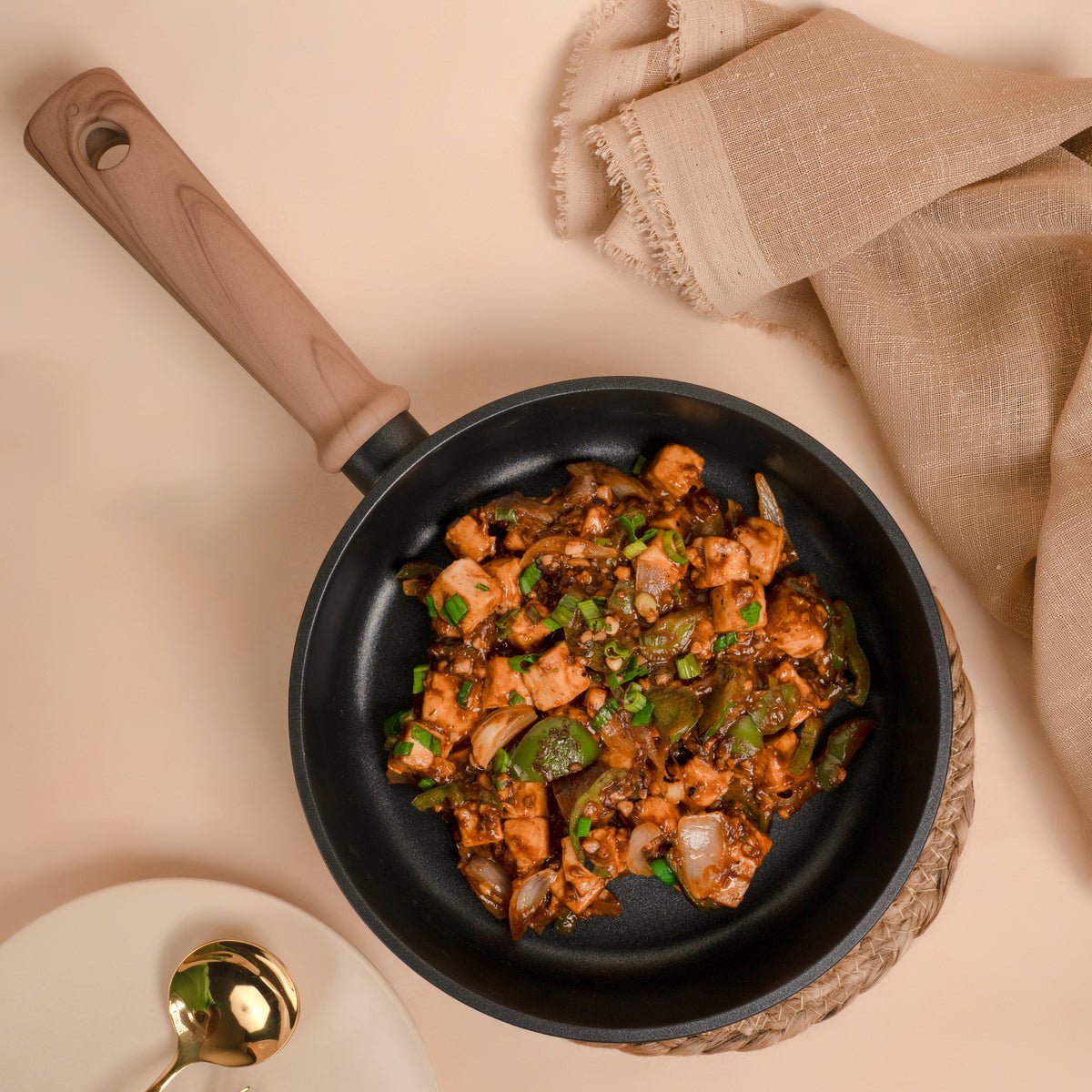 Durable Titanium Alloy Non-Stick Frying Pan without Lid (20cm)