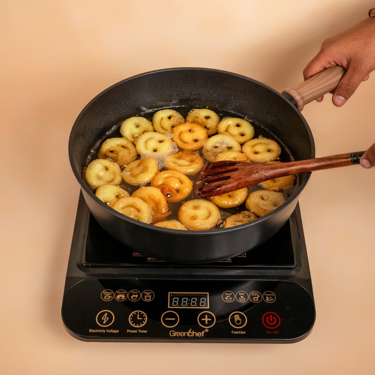 Durable Aluminum Alloy Titanium Fry  Wok with Non-Stick Surface (28cm)