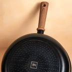 Durable Aluminum Alloy Titanium Fry  Wok with Non-Stick Surface (28cm)